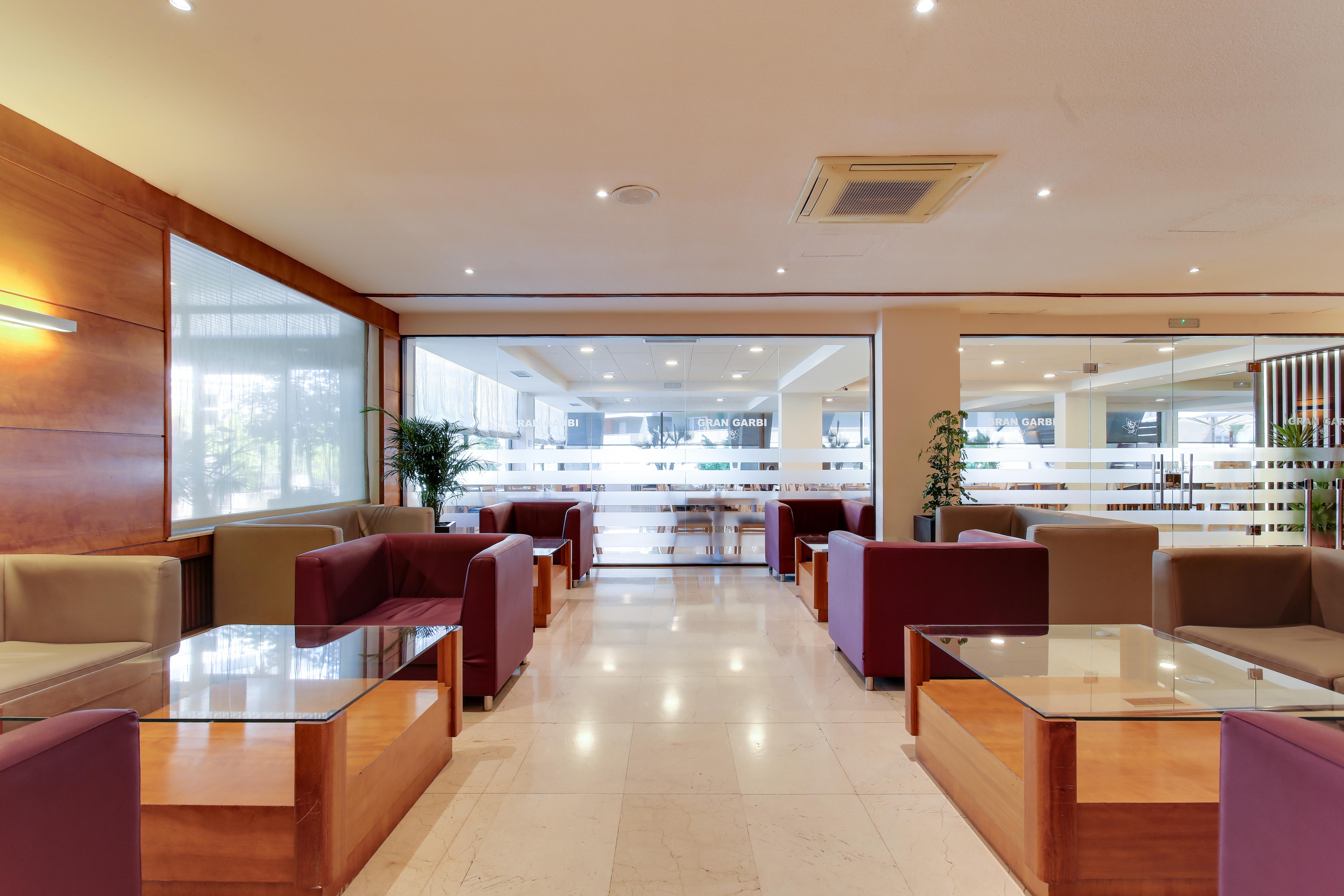 Hotel Gran Garbi & Aquasplash 료렛 드 마르 외부 사진